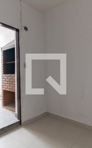 Casa à venda com 189m², 3 quartos e 4 vagas Casa à venda com 189m², 3 quartos e 4 vagasQuarto de Serviço