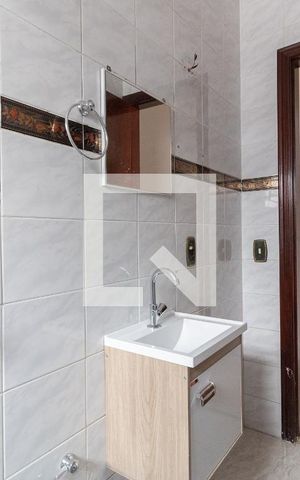 Casa à venda com 189m², 3 quartos e 4 vagas Casa à venda com 189m², 3 quartos e 4 vagasBanheiro Social