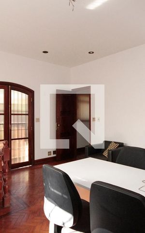 Casa à venda com 630m², 5 quartos e 8 vagasQuarto 2