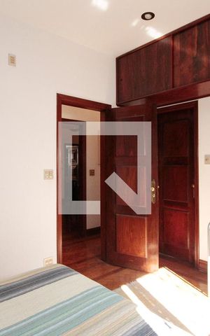 Casa à venda com 630m², 5 quartos e 8 vagasQuarto 1