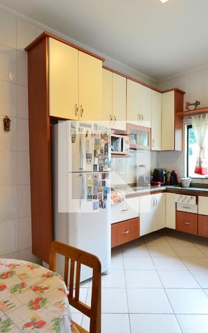 Casa à venda com 250m², 3 quartos e 3 vagasCozinha