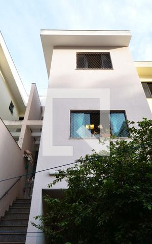 Casa à venda com 250m², 3 quartos e 3 vagasQuintal