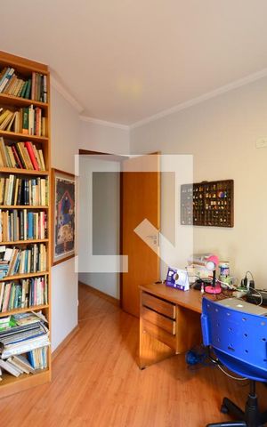 Casa à venda com 250m², 3 quartos e 3 vagasQuarto 2