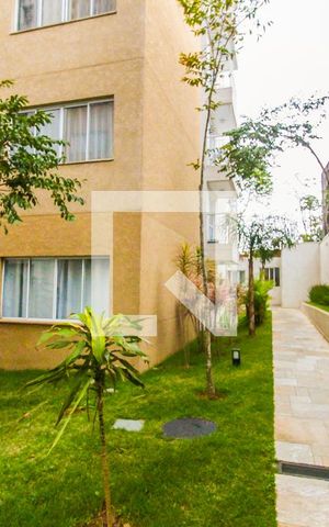 Studio à venda com 30m², 1 quarto e sem vaga Studio à venda com 30m², 1 quarto e sem vagaÁrea Comum