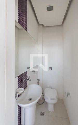Apartamento à venda com 62m², 2 quartos e 1 vagaBanheiro de serviço