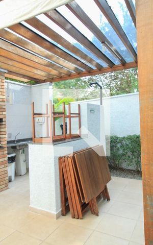 Apartamento para alugar com 43m², 2 quartos e sem vagaÁrea comum