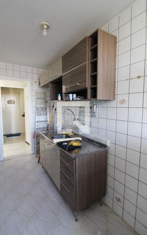 Apartamento à venda com 80m², 2 quartos e 1 vaga Apartamento à venda com 80m², 2 quartos e 1 vagaCozinha