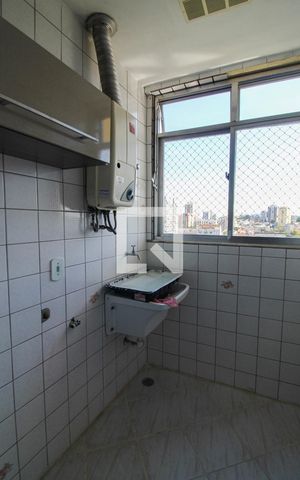 Apartamento à venda com 80m², 2 quartos e 1 vaga Apartamento à venda com 80m², 2 quartos e 1 vagaÁrea de Serviço