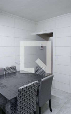Casa à venda com 84m², 2 quartos e 2 vagasCozinha