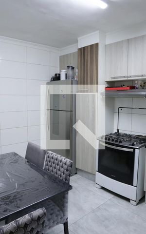 Casa à venda com 84m², 2 quartos e 2 vagasCozinha