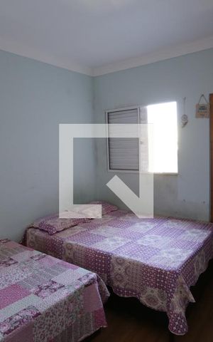 Casa à venda com 84m², 2 quartos e 2 vagasSuíte 1