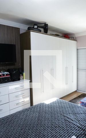 Casa à venda com 84m², 2 quartos e 2 vagasSuíte 2