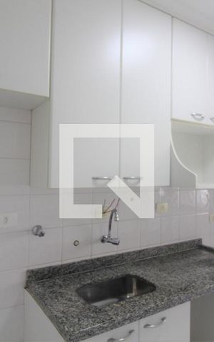 Apartamento para alugar com 63m², 2 quartos e 2 vagasCozinha