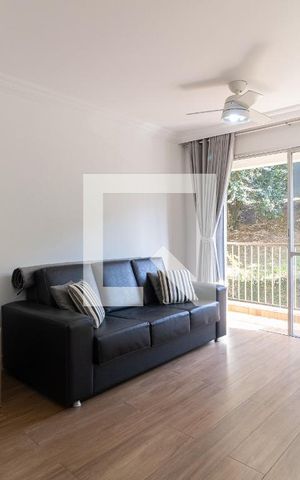 Apartamento para alugar com 65m², 3 quartos e 1 vaga Apartamento para alugar com 65m², 3 quartos e 1 vagaSala