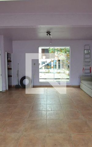 Casa à venda com 120m², 3 quartos e 2 vagasGaragem