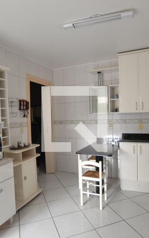 Casa à venda com 120m², 3 quartos e 2 vagasCozinha