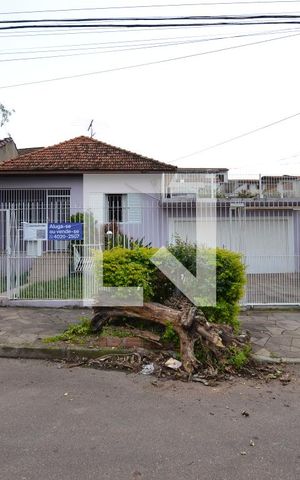 Casa à venda com 120m², 3 quartos e 2 vagasFachada