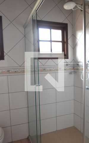 Casa à venda com 120m², 3 quartos e 2 vagasBanheiro