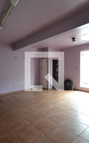 Casa à venda com 120m², 3 quartos e 2 vagasGaragem