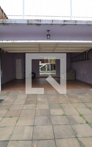 Casa à venda com 120m², 3 quartos e 2 vagasGaragem