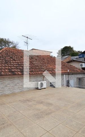 Casa à venda com 120m², 3 quartos e 2 vagasTerraço