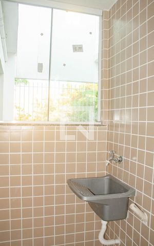 Apartamento para alugar com 50m², 2 quartos e sem vaga Apartamento para alugar com 50m², 2 quartos e sem vagaÁrea de Serviço