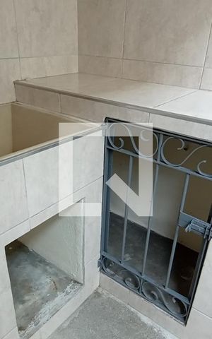 Casa para alugar com 35m², 1 quarto e sem vagaÁrea de Serviço