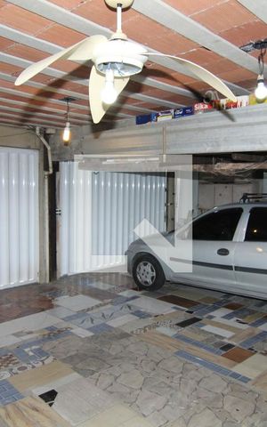 Casa à venda com 277m², 3 quartos e 2 vagasGaragem