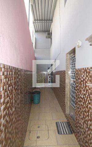 Casa à venda com 277m², 3 quartos e 2 vagasCorredor Lateral