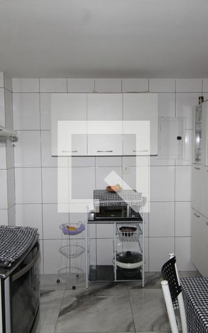 Casa à venda com 277m², 3 quartos e 2 vagasCozinha