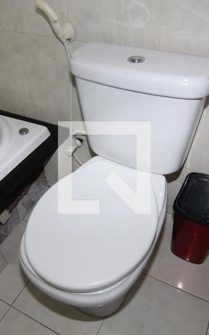 Casa à venda com 277m², 3 quartos e 2 vagasBanheiro da Suíte 1