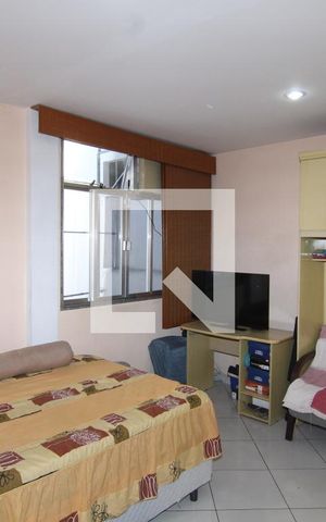 Casa à venda com 277m², 3 quartos e 2 vagasSuíte 2