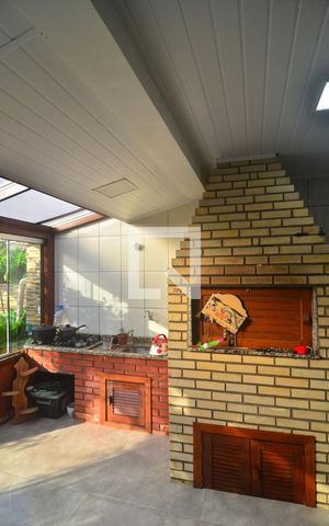 Casa para alugar com 340m², 5 quartos e 2 vagasChurrasqueira