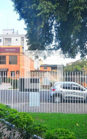 Casa para alugar com 340m², 5 quartos e 2 vagasVista Sala