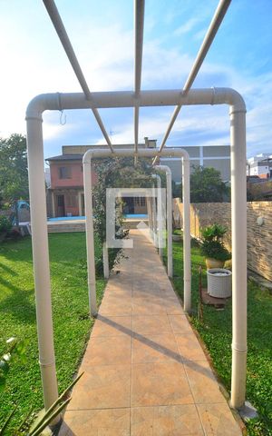Casa para alugar com 340m², 5 quartos e 2 vagasPátio