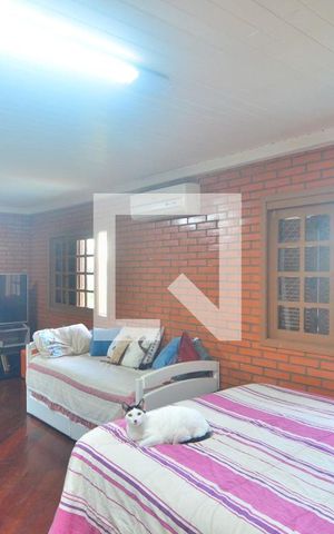 Casa para alugar com 340m², 5 quartos e 2 vagasQuarto 5