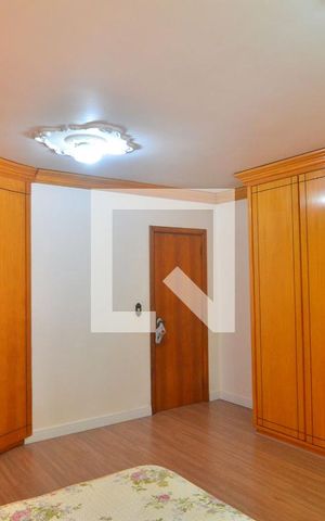 Casa para alugar com 340m², 5 quartos e 2 vagasSuíte
