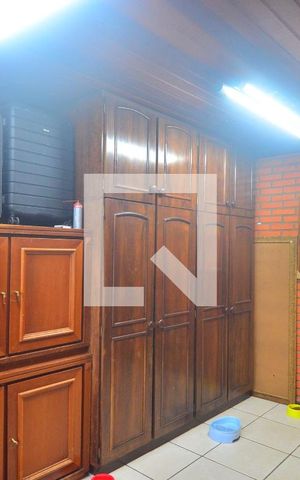 Casa para alugar com 340m², 5 quartos e 2 vagasDispensa