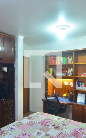 Casa para alugar com 340m², 5 quartos e 2 vagasQuarto 4