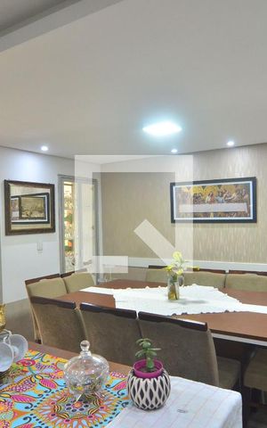 Casa para alugar com 340m², 5 quartos e 2 vagasCozinha