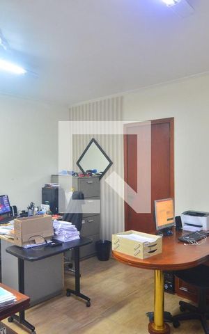 Casa para alugar com 340m², 5 quartos e 2 vagasSala