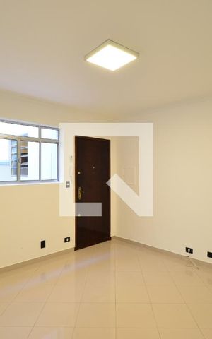 Apartamento para alugar com 80m², 2 quartos e sem vagaSala