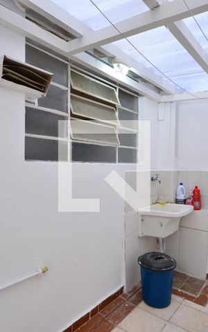 Apartamento para alugar com 80m², 2 quartos e sem vagaÁrea de Serviço