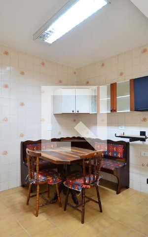 Apartamento para alugar com 80m², 2 quartos e sem vagaCozinha