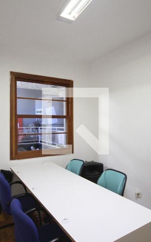 Casa à venda com 220m², 4 quartos e 1 vagaQuarto 2