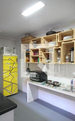 Casa à venda com 220m², 4 quartos e 1 vagaCozinha