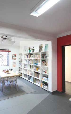 Casa à venda com 220m², 4 quartos e 1 vagaSala