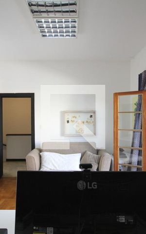 Casa à venda com 220m², 4 quartos e 1 vagaSuíte