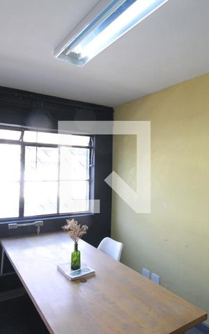 Casa à venda com 220m², 4 quartos e 1 vagaQuarto 1