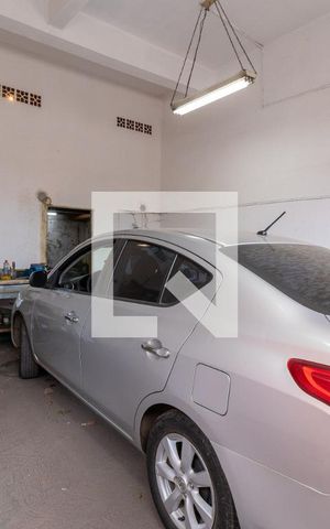 Casa à venda com 140m², 2 quartos e 2 vagasGaragem